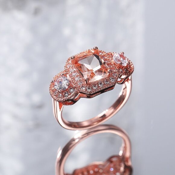 🌸Novel Radiant Cut Shiny CZ Rose Gold Plated Beautiful Ring for Women, L057 - Picture 3 of 7